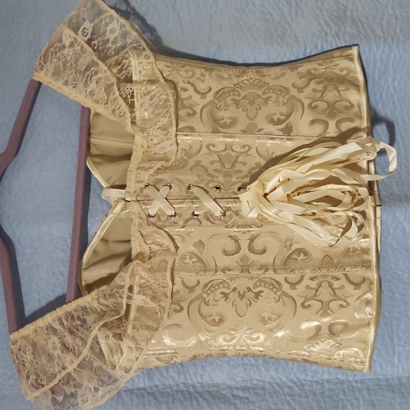 Elegant Lace Corset Top Size L. - Picture 4 of 12